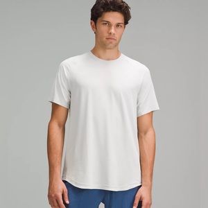 Lululemon Tshirt License to Train Off White Size XL